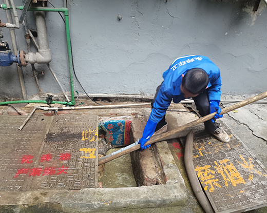 路桥清掏化粪池